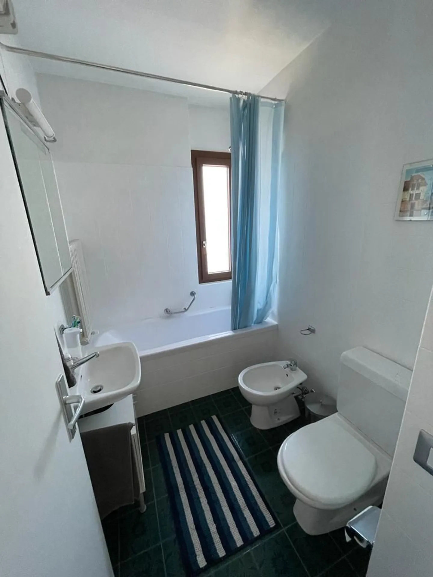 Spacious 3.5 room apartment with cellar in a central location, Pazzallo - Photo 11 of 12