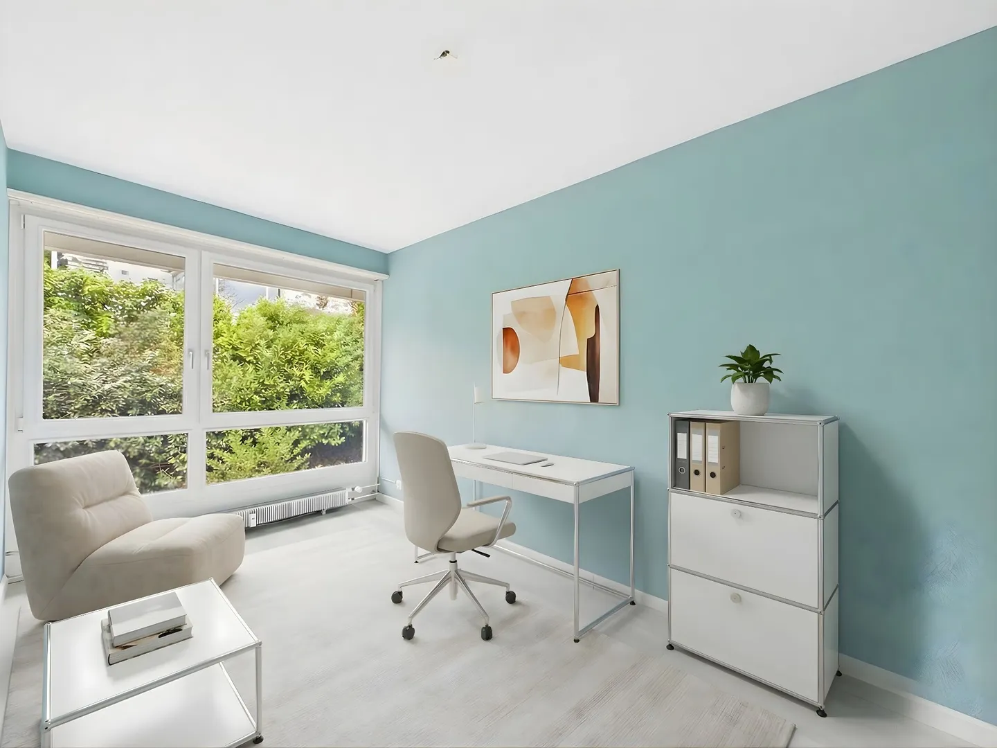 Bright 3-room apartment with balcony in Binningen - Photo 2 of 9