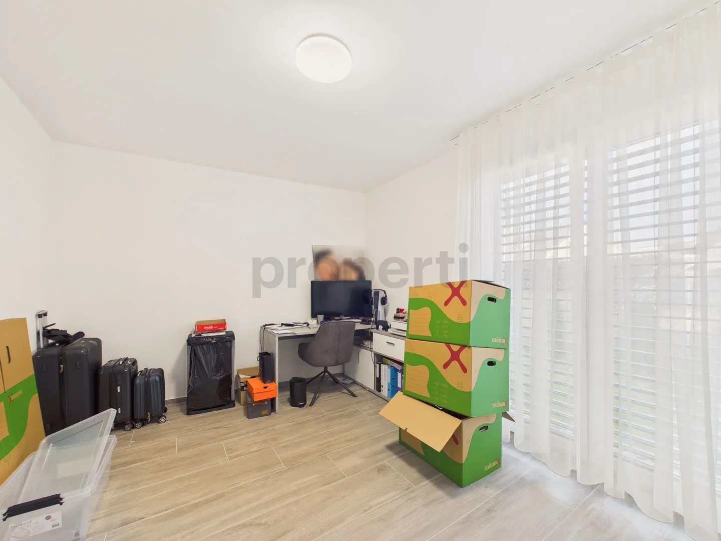 Appartamento moderno di 3,5 stanze con area giardino a Embrach - Foto 6 di 11