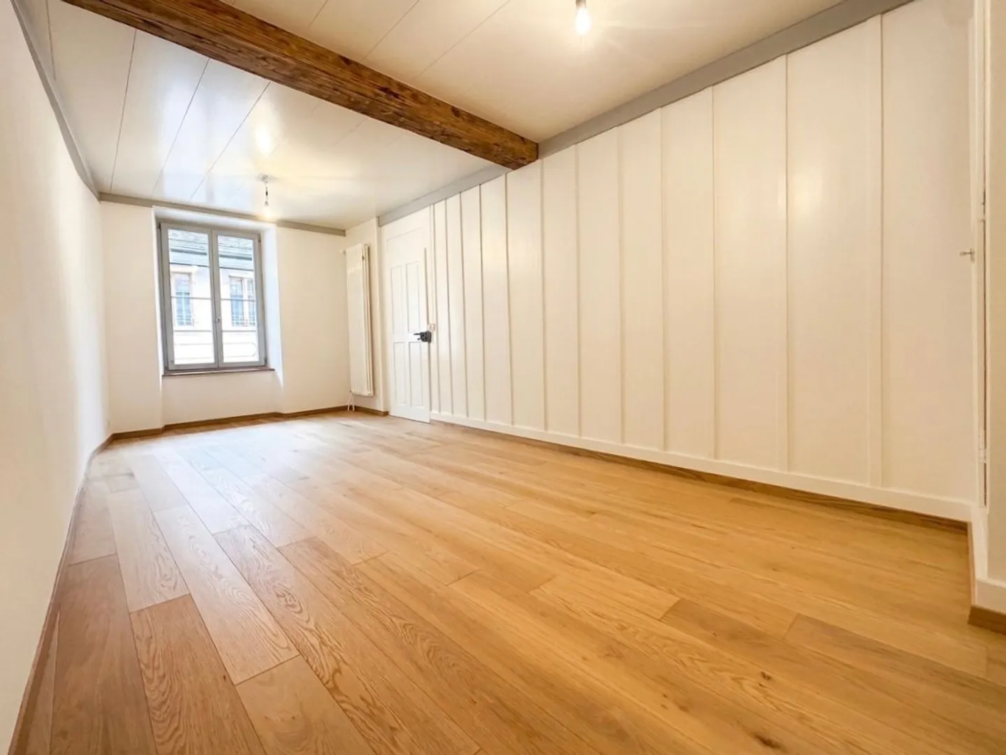 Charmante und frisch renovierte 2.5-Zimmer-Wohnung an sonniger und ruhiger Lage in Twann - Photo 6 of 8