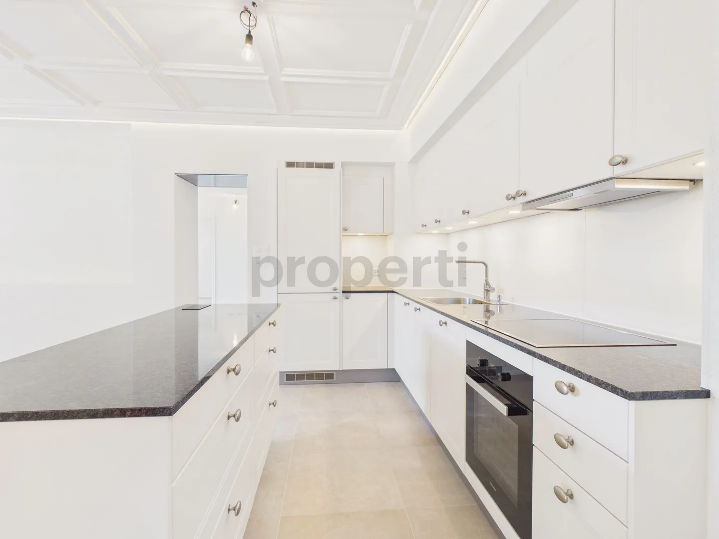 Appartamento 3.5 stanze recentemente ristrutturato con ripostiglio pratico, Wangen vicino a Olten - Foto 2 di 13