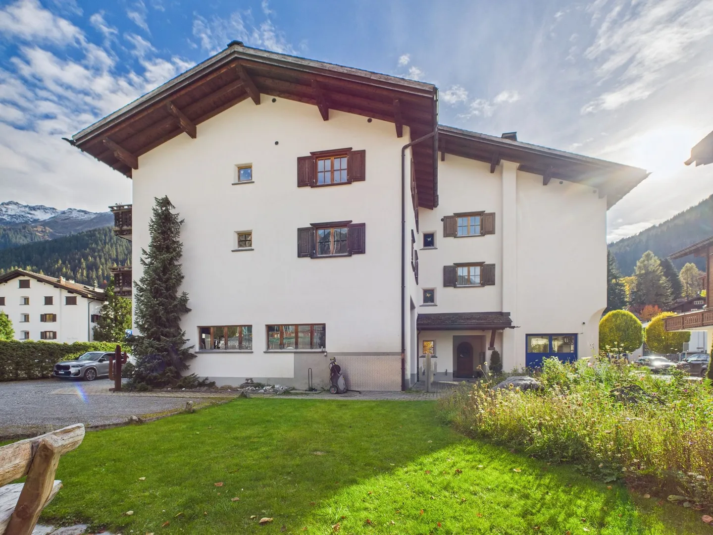 Appartement lumineux de 4,5 pièces avec cheminée à Klosters - 1ère et 2ème résidence possibles - Photo 11 sur 13