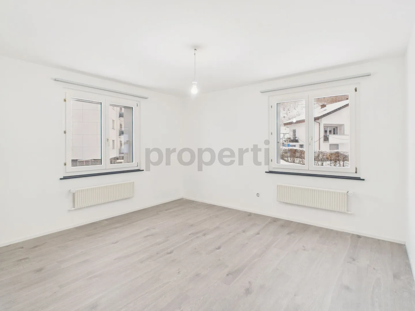 Appartamento ristrutturato di 3,5 stanze a Moutier - Foto 2 di 7