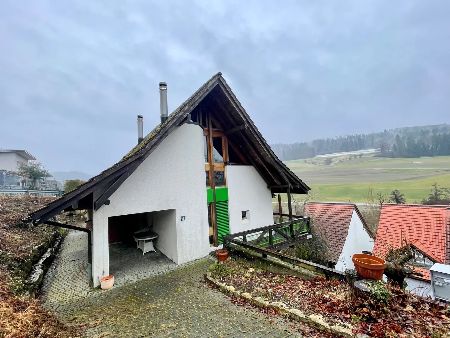 Maison individuelle spacieuse de 5,5 pièces avec jardin et abri de jardin à Wislikofen - Photo 1 sur 13