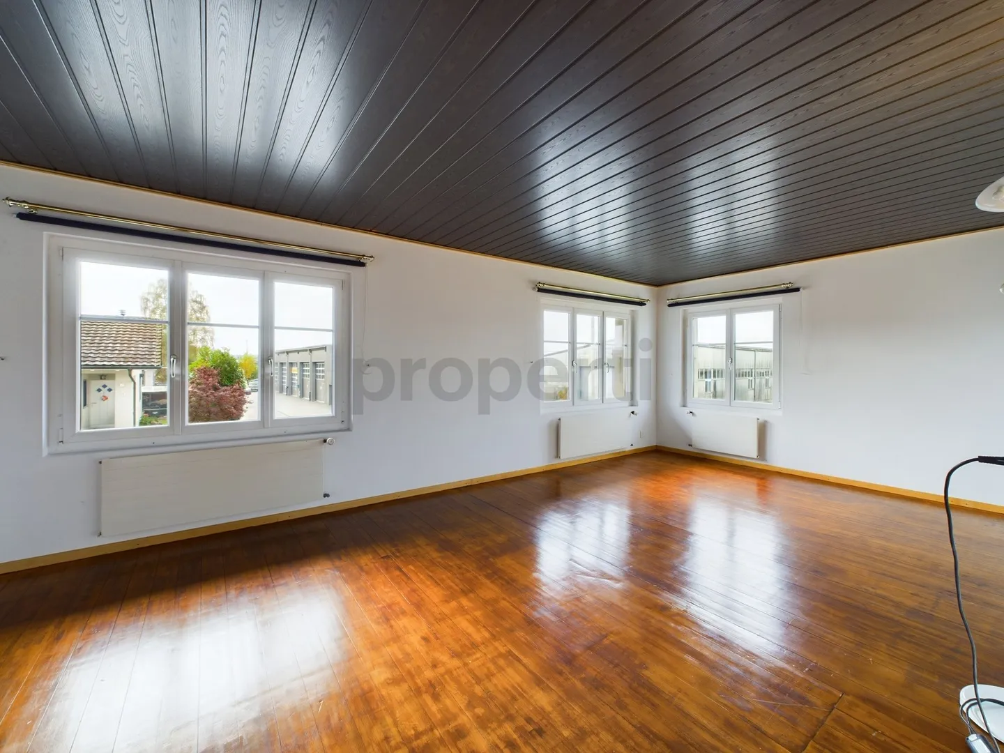 Charmante maisonette de 3,5 pièces avec balcon ensoleillé, Recherswil - Photo 5 sur 10