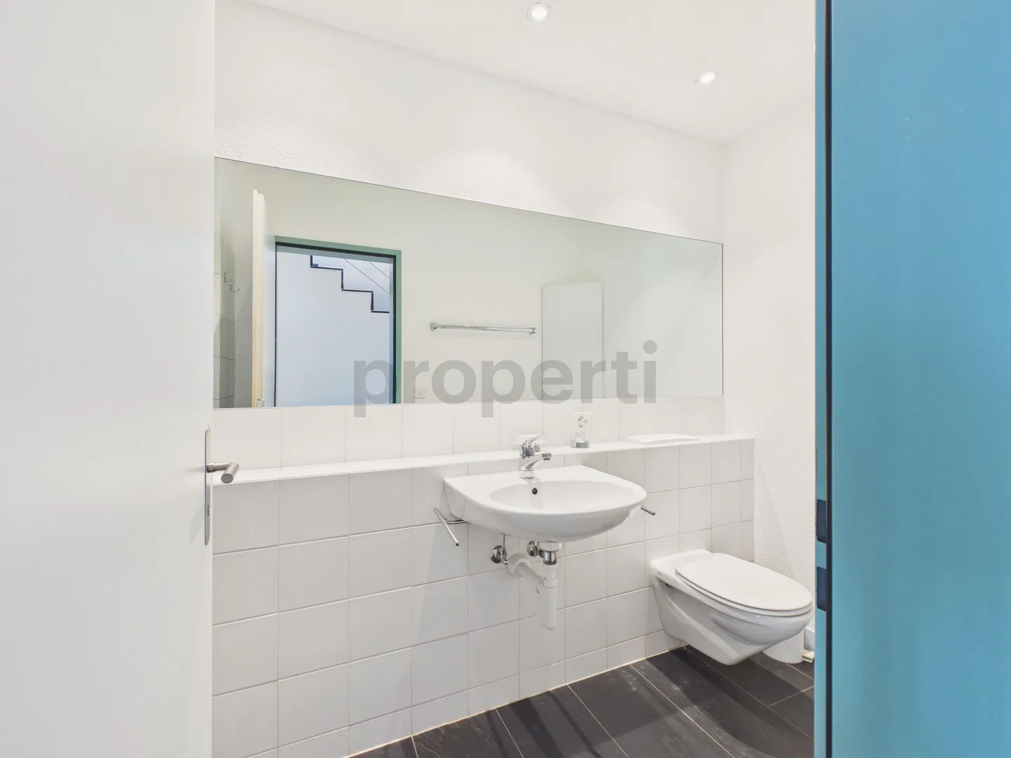 Quiet 3.5-room apartment with cellar, Hettlingen - Photo 6 of 13