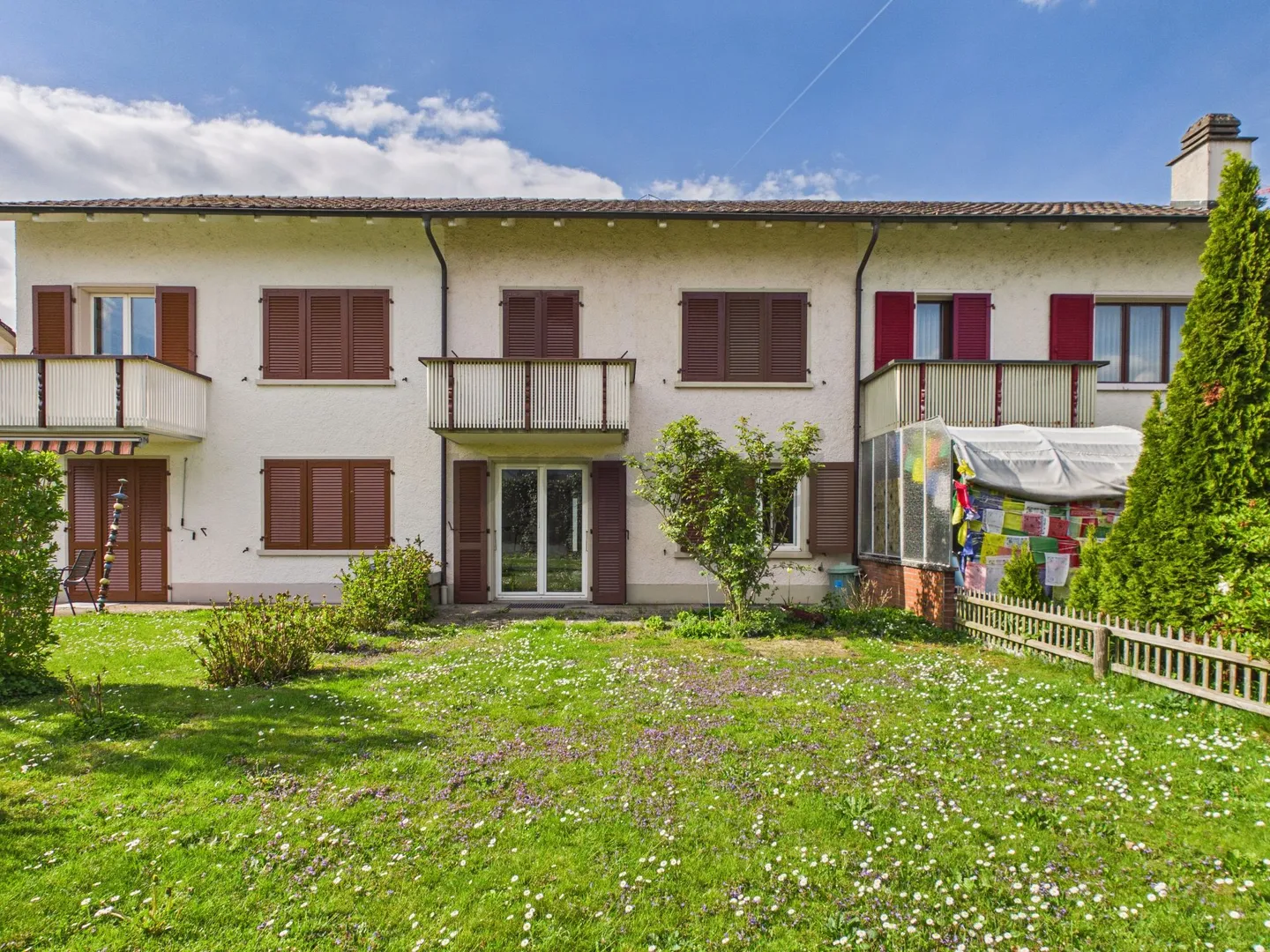 Renoviertes 4.5-Zimmer-Reihenhaus mit Balkon, Suhr - Foto 1 von 12