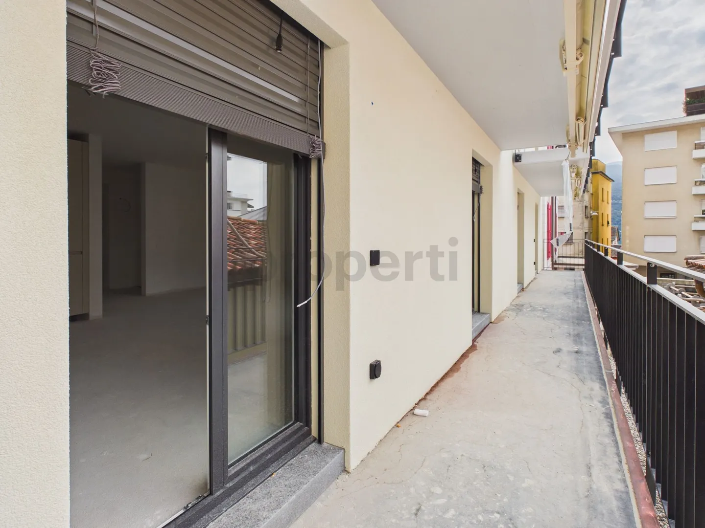 Komplett saniertes Gebäude, funktioneller Grundriss & hohe Energieeffizienz! - Foto 6 von 9