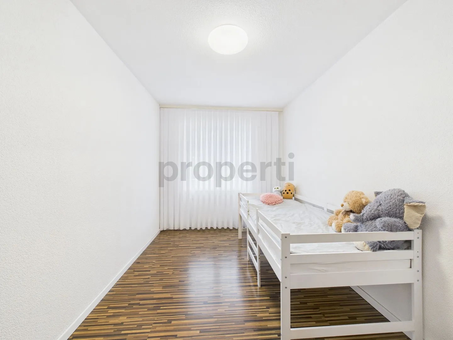Appartement lumineux de 4,5 pièces à Trimbach - Photo 8 sur 13