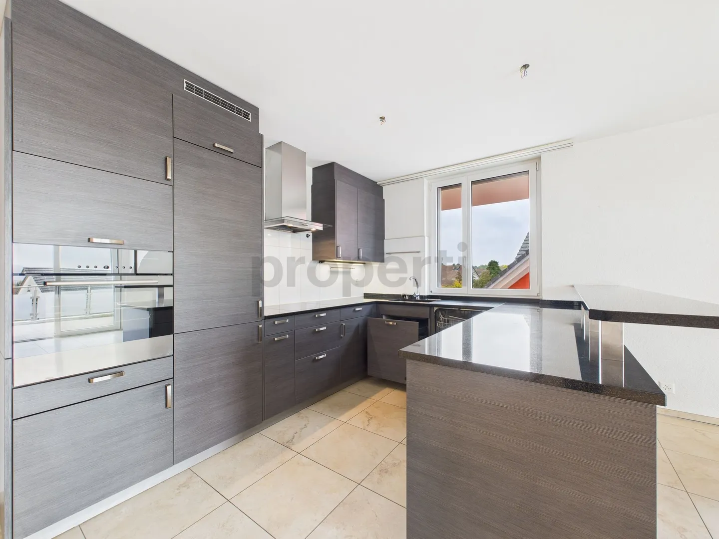 Spacious 4.5-room apartment in Wallisellen - Photo 4 of 13