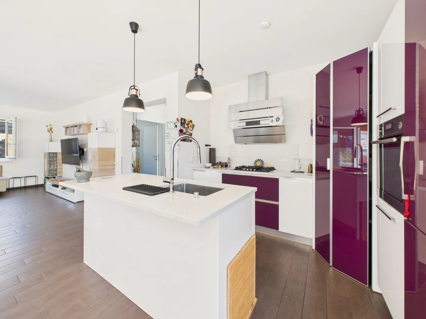 Charmante Villa in Blenio - modernes Design und großzügige Räume in malerischer Umgebung - Foto 6 von 13