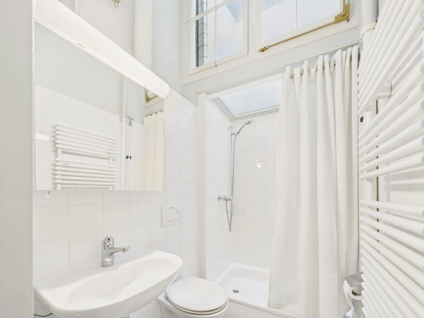 Appartement historique meublé de 5,5 pièces à Bâle (temporaire jusqu'en juillet 2026) - Photo 11 sur 12