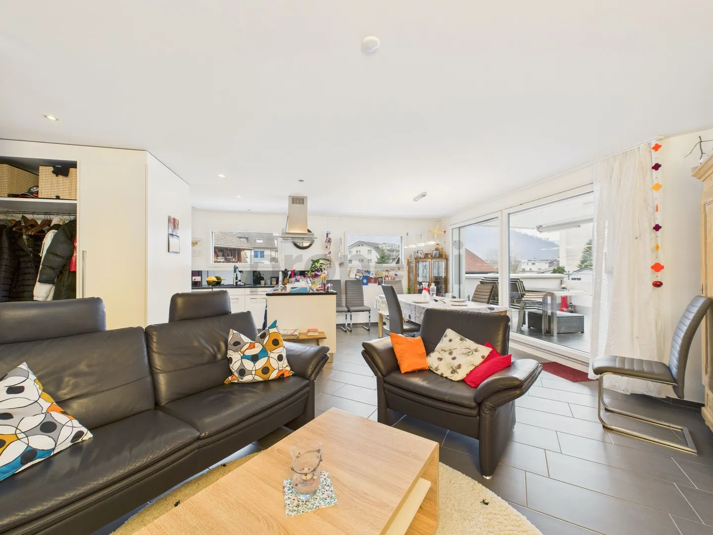 Moderne 4.5-Zimmer-Wohnung in Steinen - Foto 1 von 8