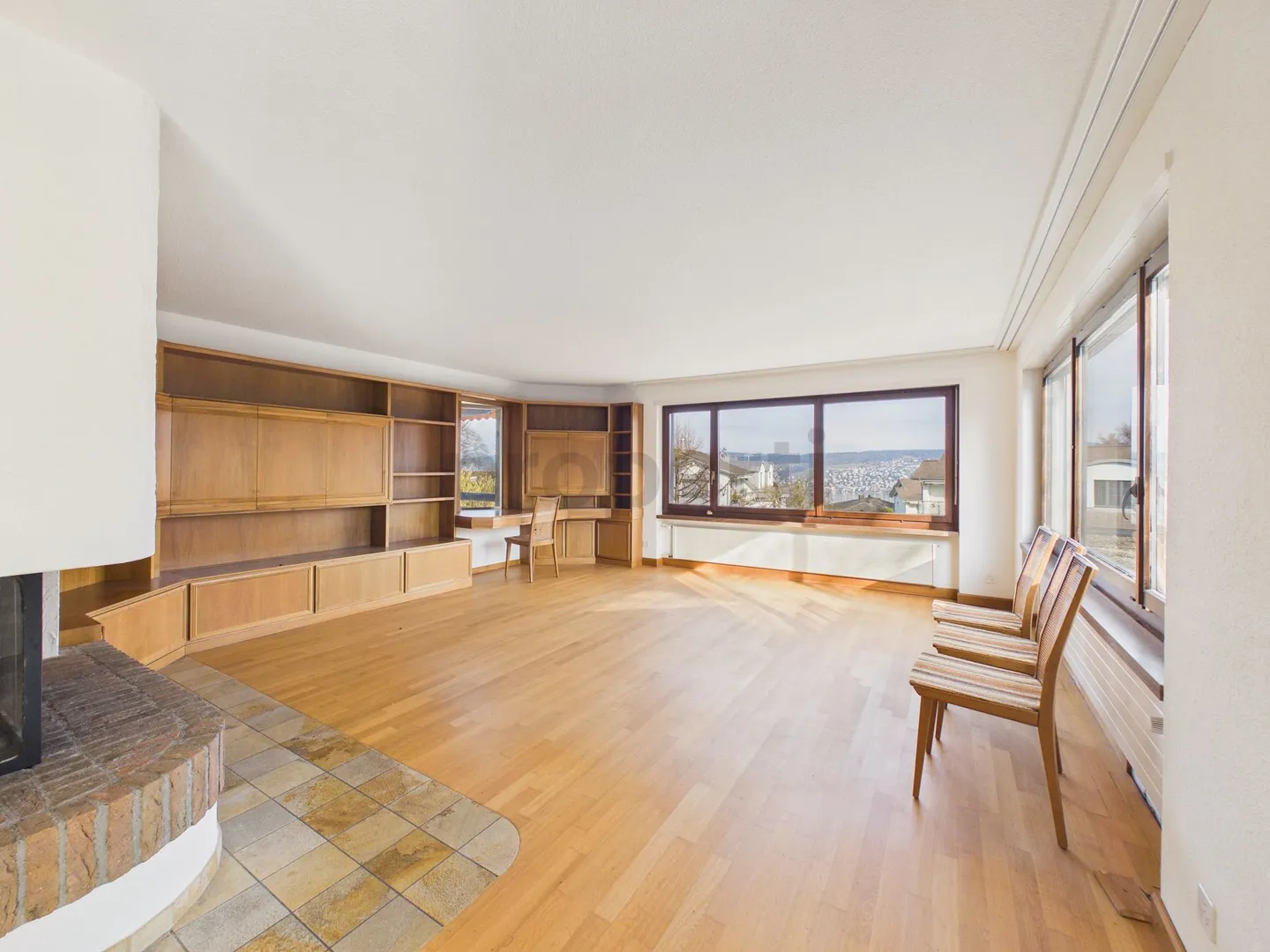 Grosszügiges 7-Zimmer Einfamilienhaus mit Seesicht in Thalwil - Photo 1 of 13