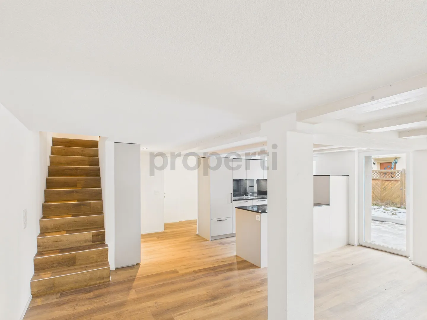 Newly renovated 4.5-room semi-detached house with generous layout, Wohlen - Photo 1 of 13