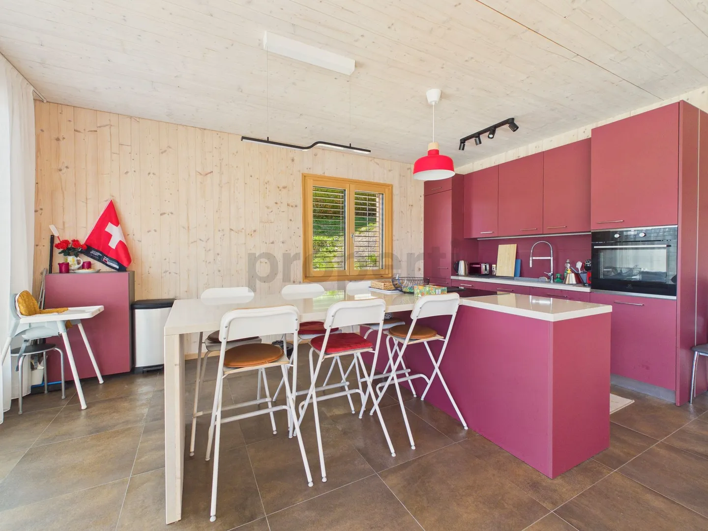 Moderne 5,5-Zimmer-Reihenhaus mit Parkplatz, Lens - Foto 4 von 13