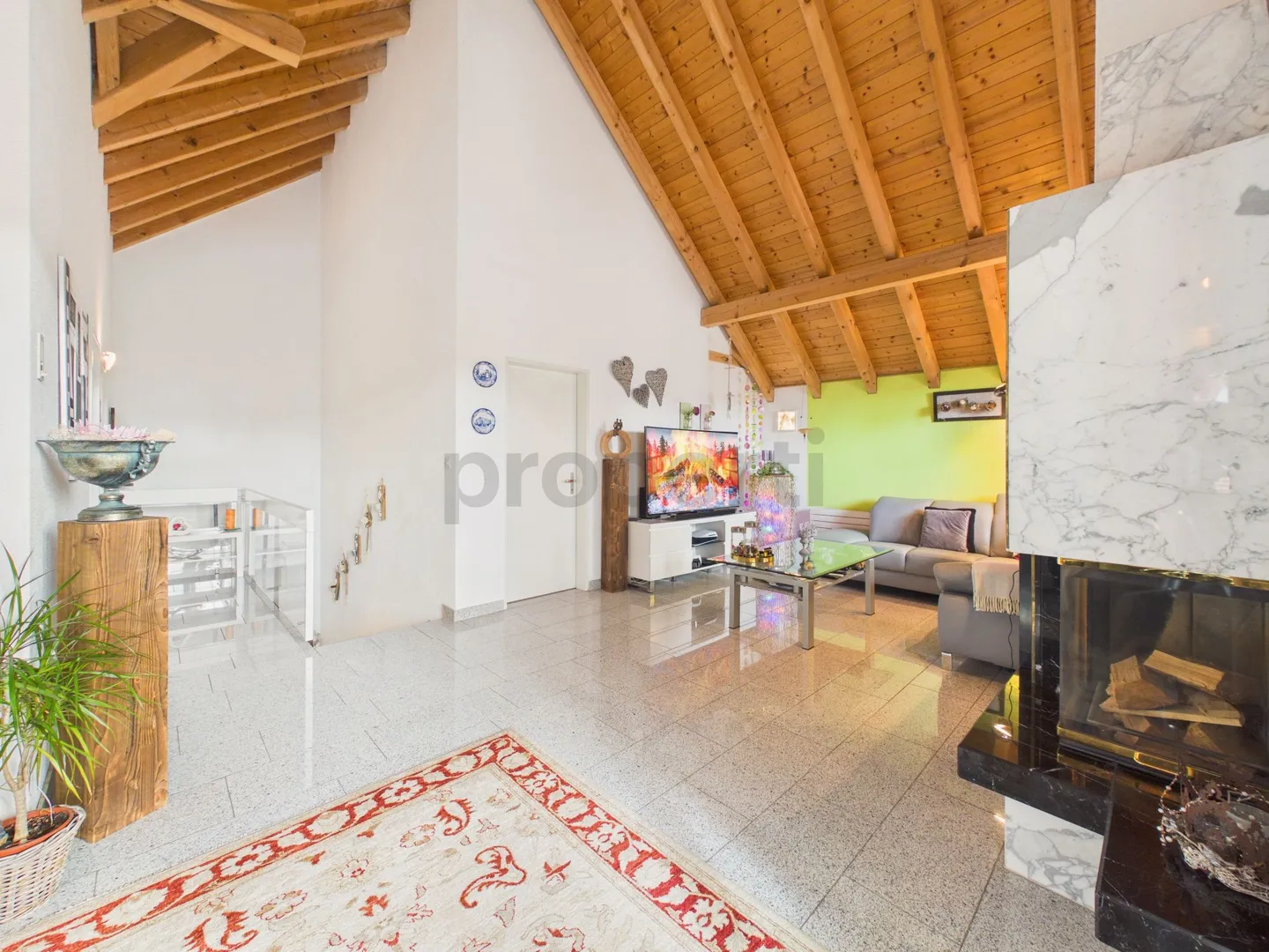 Unique maisonette apartment with winter garden and fireplace in Amlikon-Bissegg - Photo 12 of 13