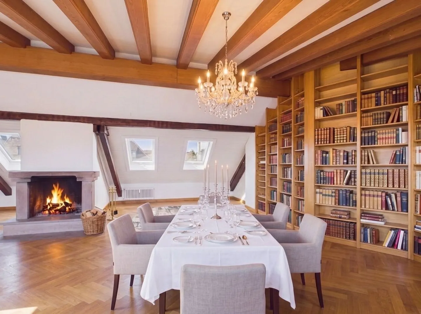 Charming Maisonette with Sunny Balcony - Photo 4 of 13