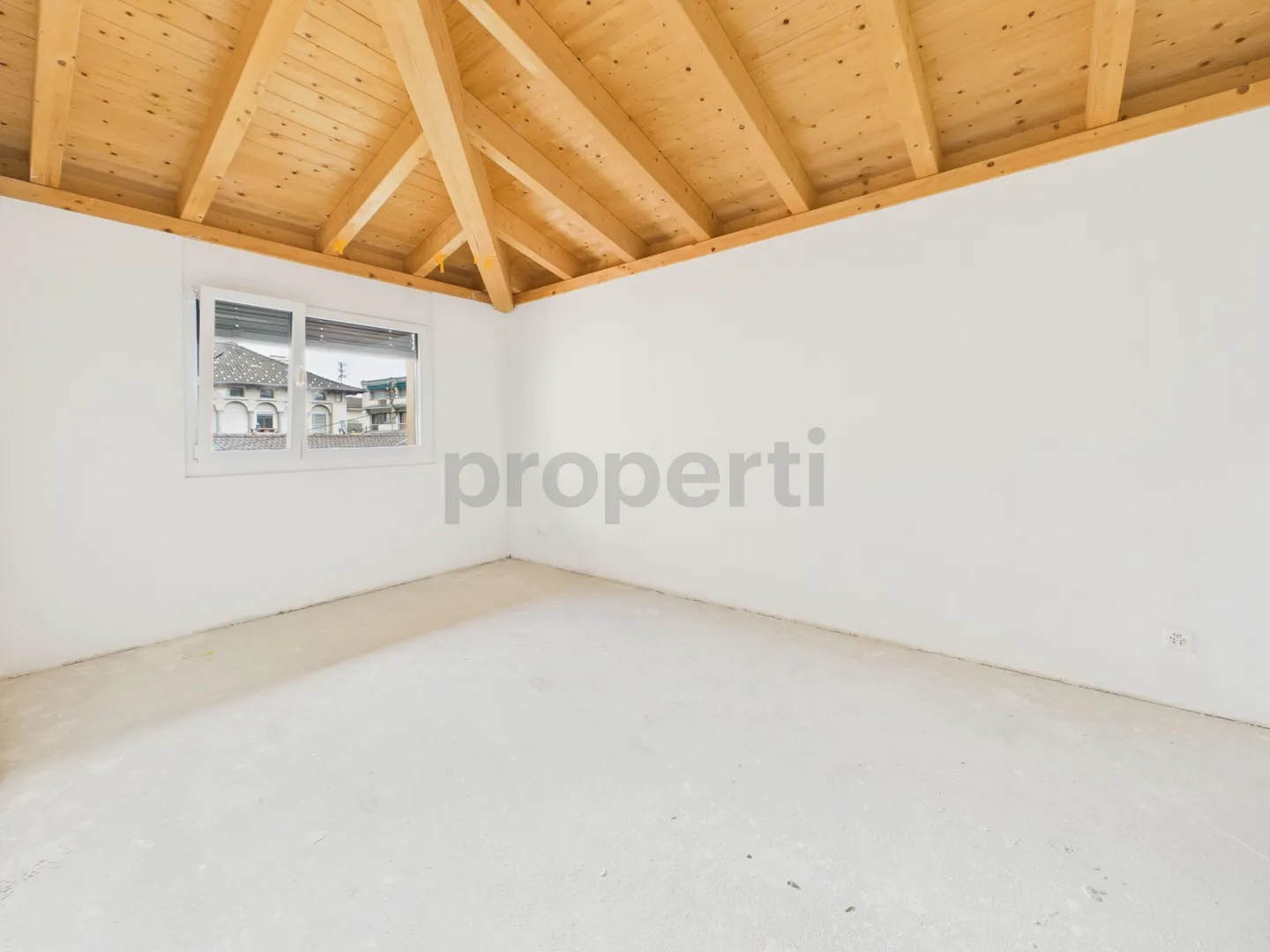 Komplett saniertes Gebäude, funktioneller Grundriss & hohe Energieeffizienz! - Foto 5 von 10