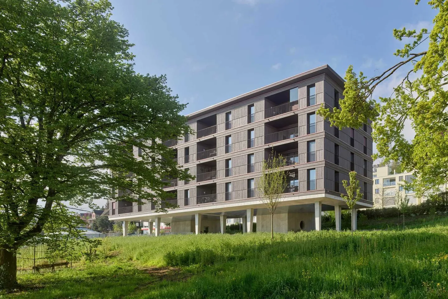 Appartement lumineux de 3,5 pièces avec loggia et vue sur le lac à Richterswil - meublé - Photo 10 sur 13