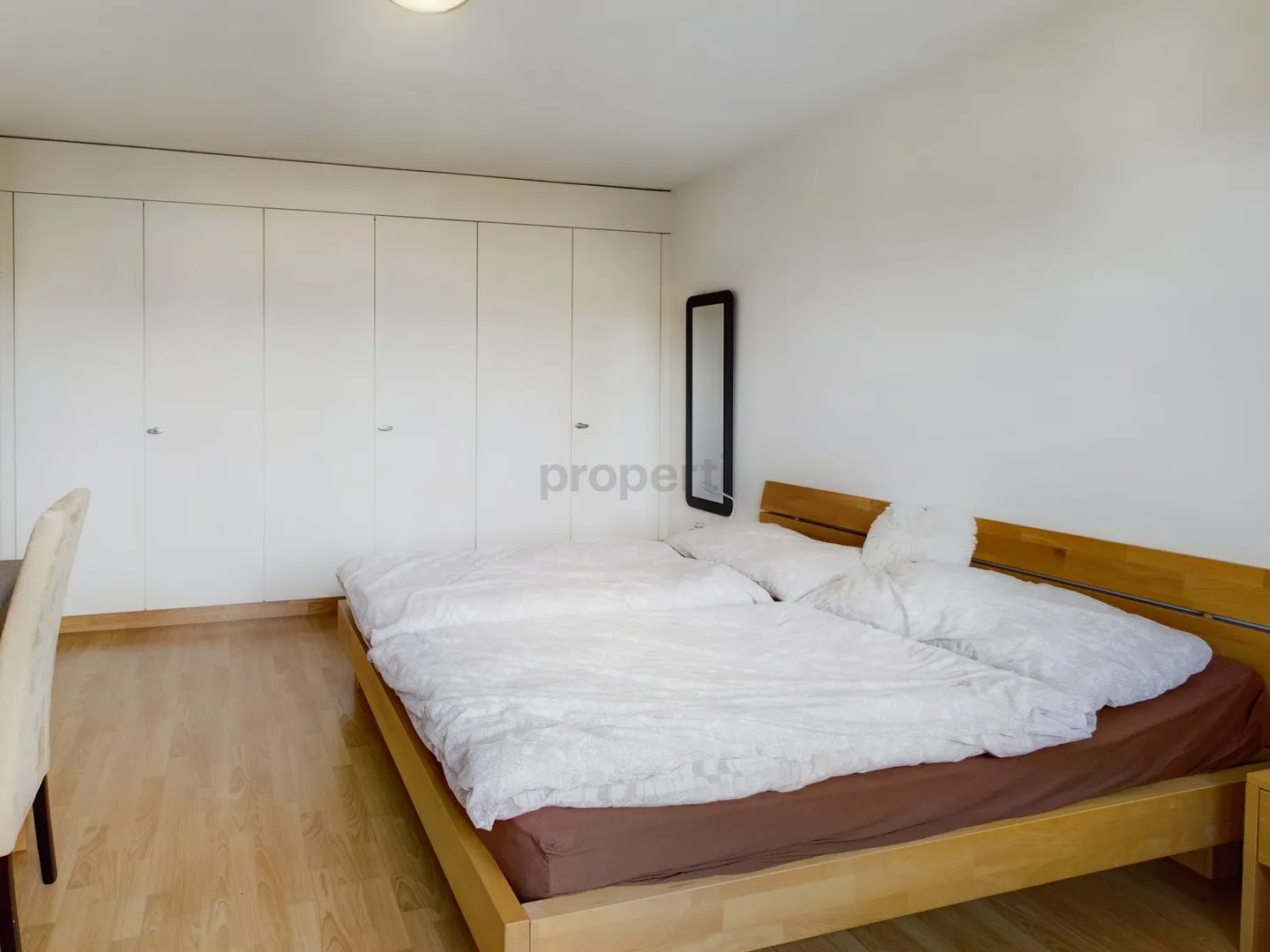 Charming 2-room apartment with balcony and garage in Emmetten - Photo 5 of 11