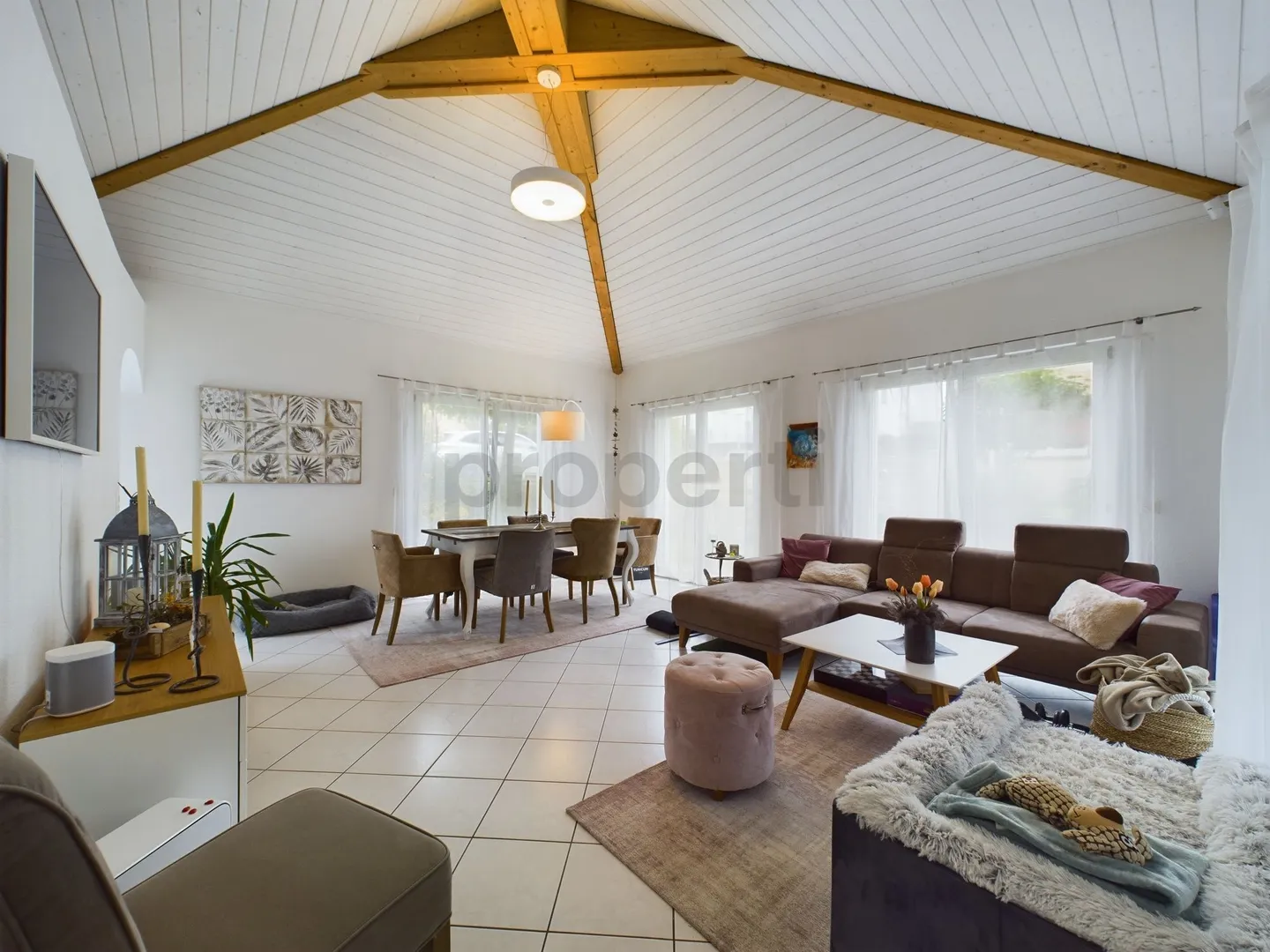 Charmante Wohnung in Rodersdorf - Foto 1 von 8