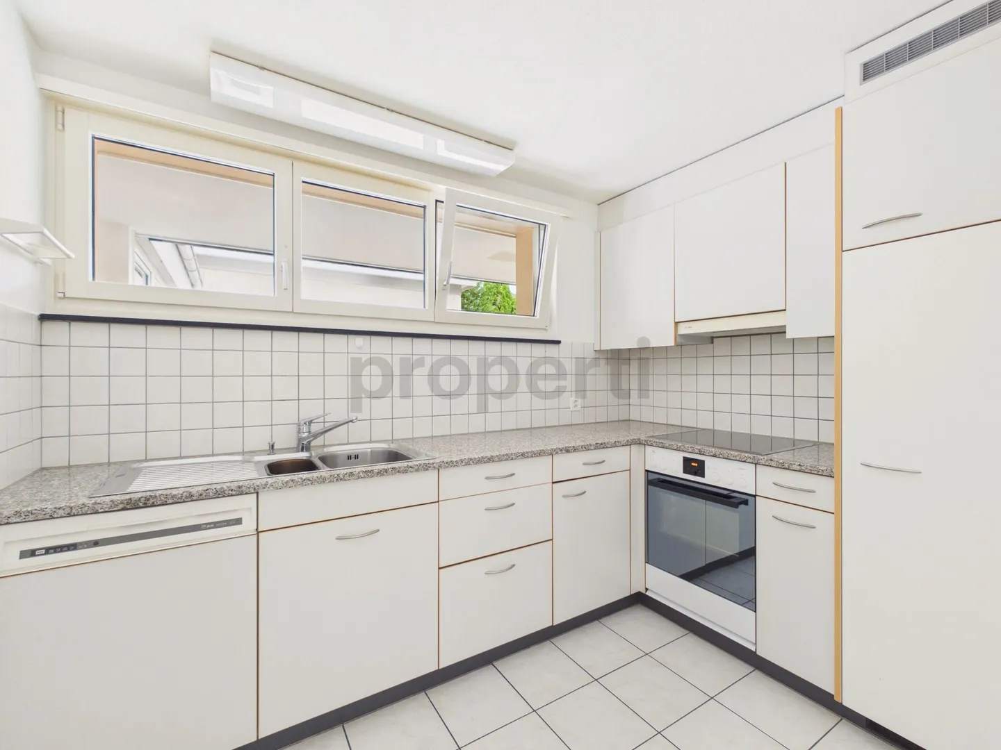 Modern 3.5-Room Apartment with Current Renovation Standard, Lustmühle - Photo 2 of 10