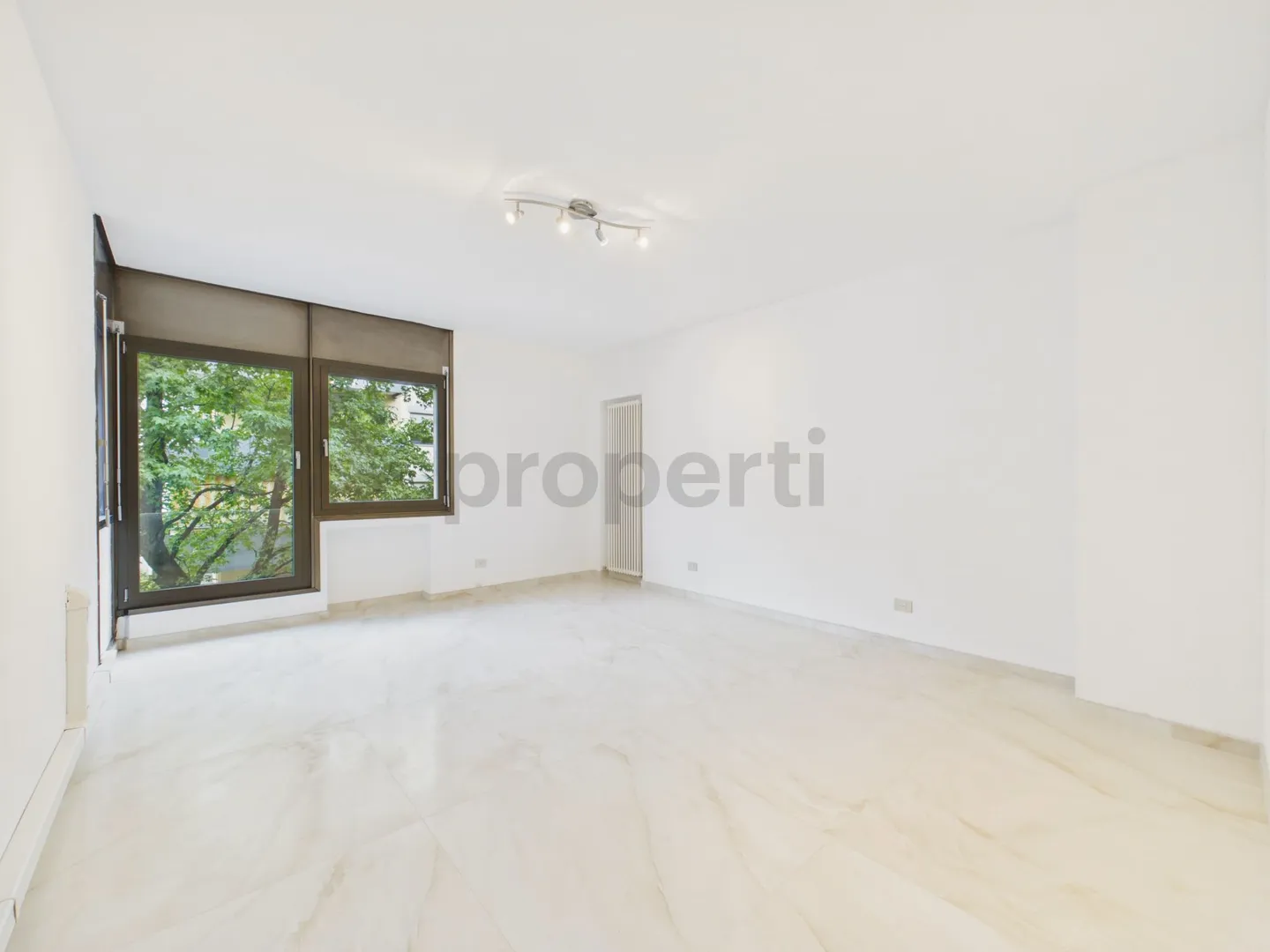 Elegante 4,5-Zimmer-Wohnung im Herzen von Lugano-Cassarate - Foto 8 von 12