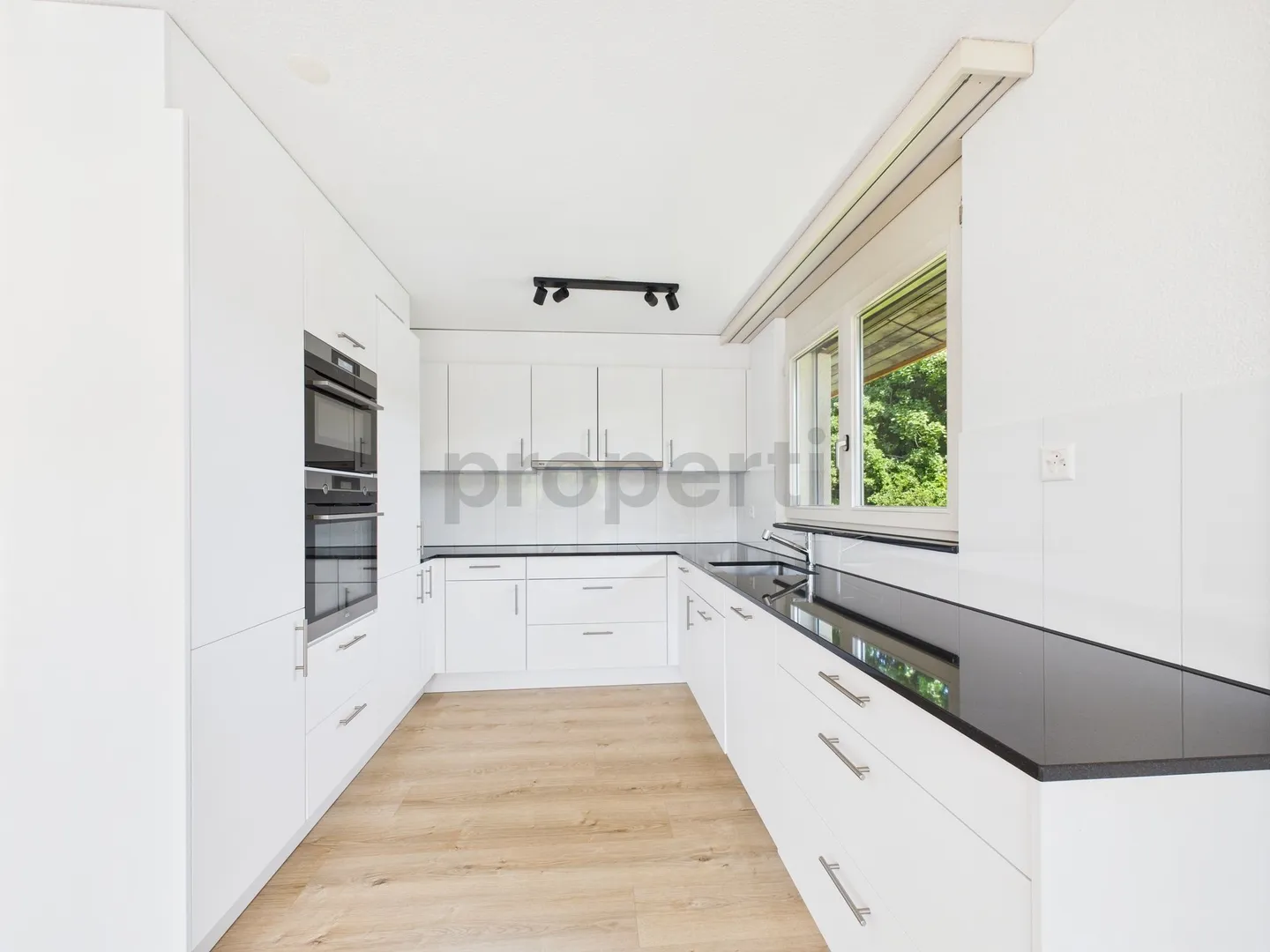 Gemütliche 4.5-Zimmer-Wohnung in Emmenbrücke, Kanton LU - Foto 2 von 12