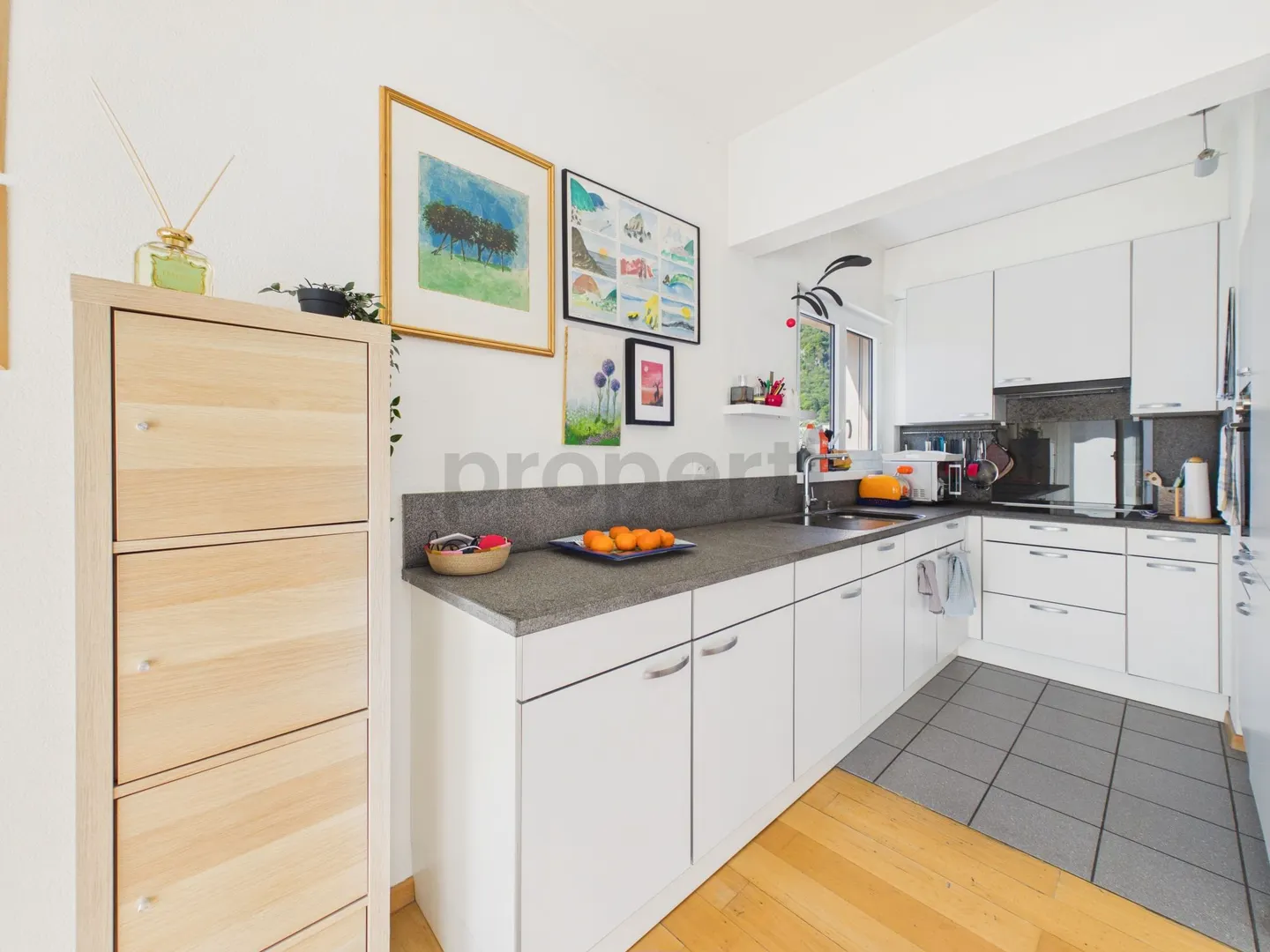 Finitions en Parquet, Climatisation & Plans Lumineux! - Photo 4 sur 11