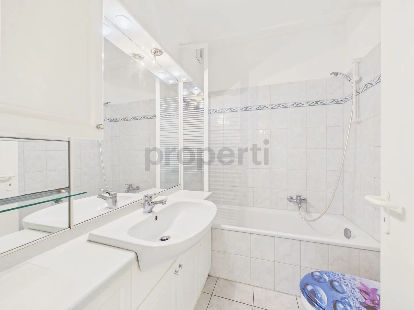 Spazioso 1.5 locali single-room ben collegato ai servizi, Lugano - Photo 7 of 10