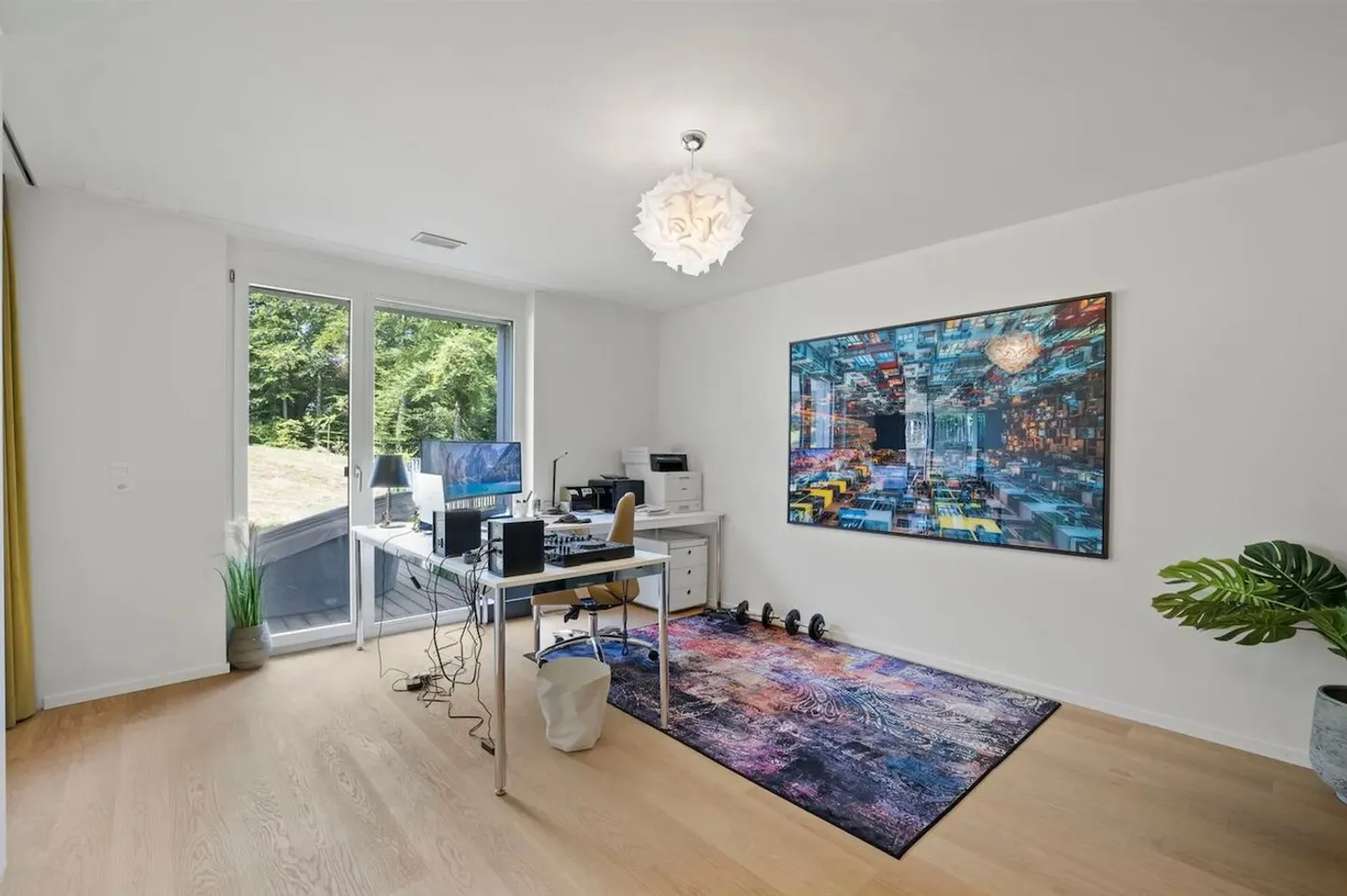 Quiet and Modern Garden Apartment in Zurich Witikon - Photo 4 of 9