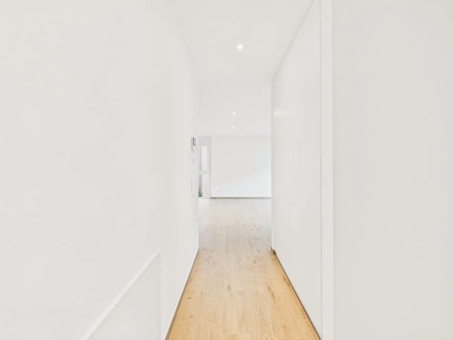 Charming 2.5-room apartment in Giubiasco, Canton TI - Photo 8 of 11