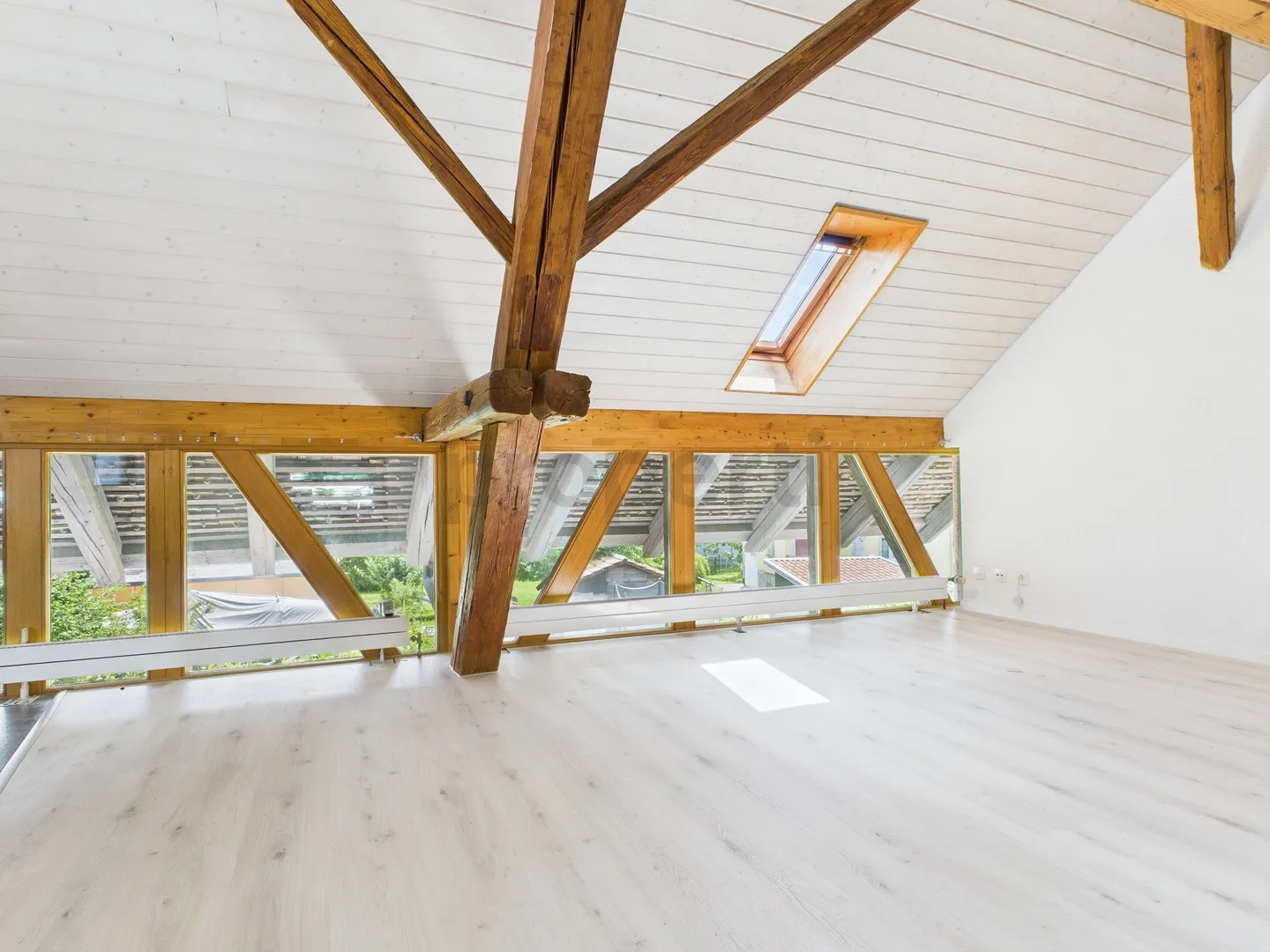 Grosszügige 2.5-Zimmer Maisonette-Wohnung in Wettingen - Photo 1 sur 11