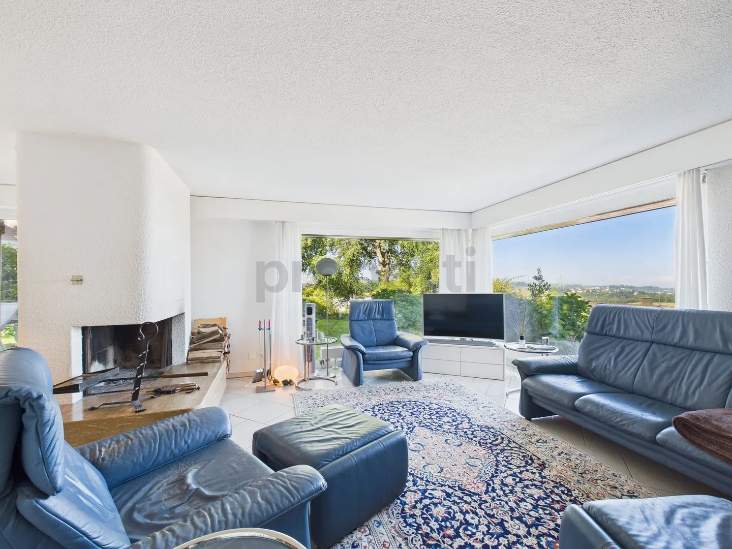 Moderne 6.5-Zimmer Einfamilienhaus mit Seeblick an ruhiger Lage in Untereggen - Foto 2 di 13