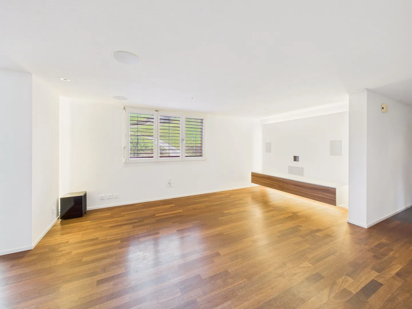 Ampio appartamento di 5,5 stanze con vista sul verde ad Allenwinden - Foto 6 di 9