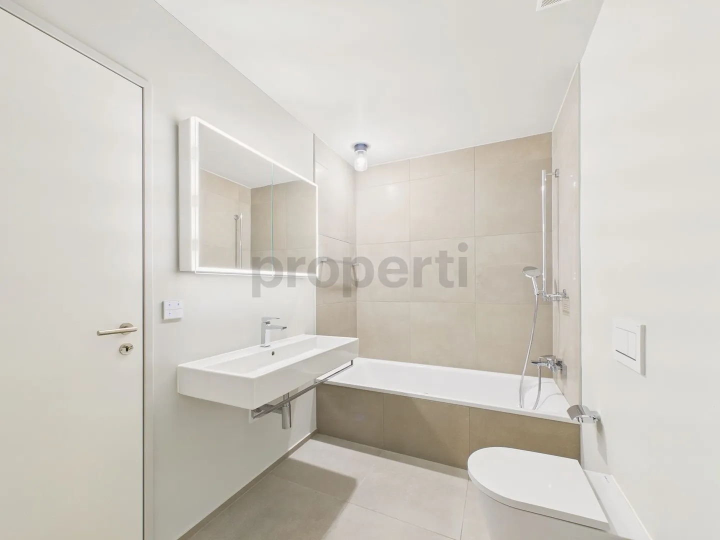 Moderne 2.5-Zimmer-Wohnung mit Balkon Bülach - Photo 5 of 8