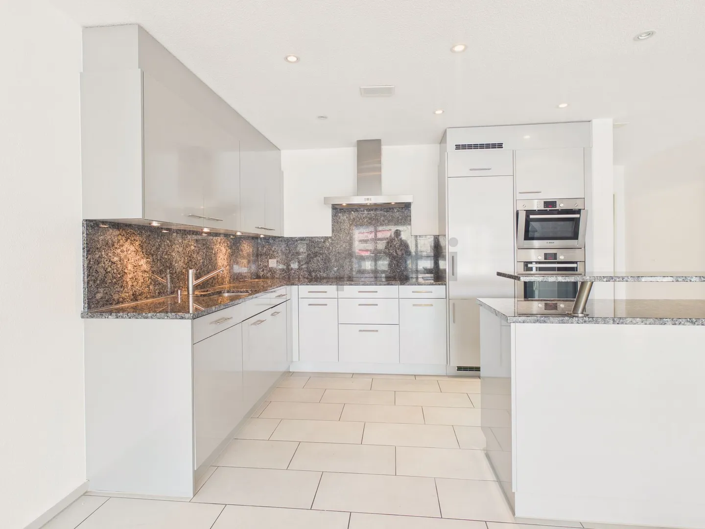 Sonnendurchflutete 3.5-Zimmer-Wohnung - Foto 5 von 13