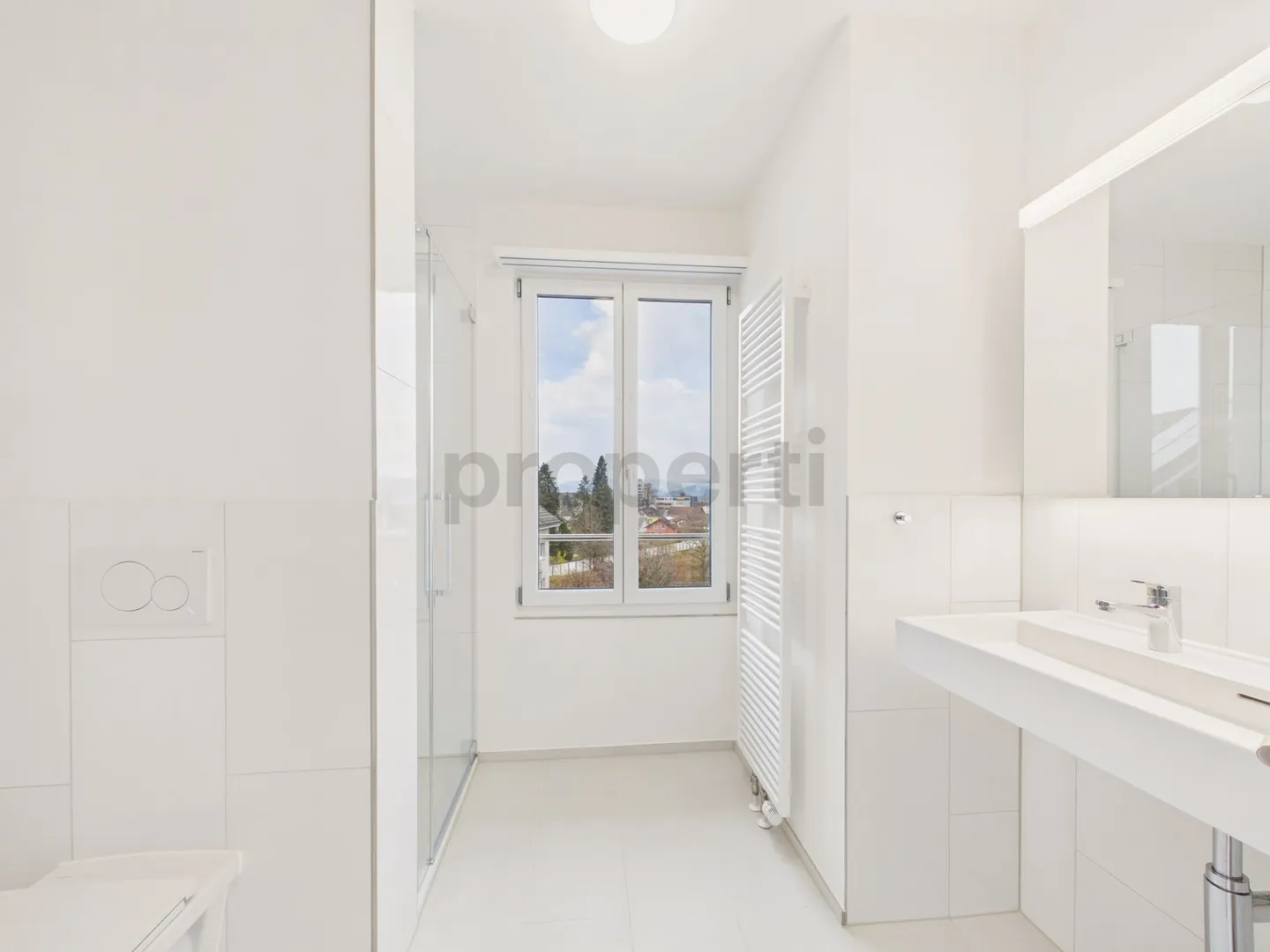 Maison individuelle de 6 pièces récemment rénovée avec sous-sol et station de recharge, Niederuzwil - Photo 11 sur 13