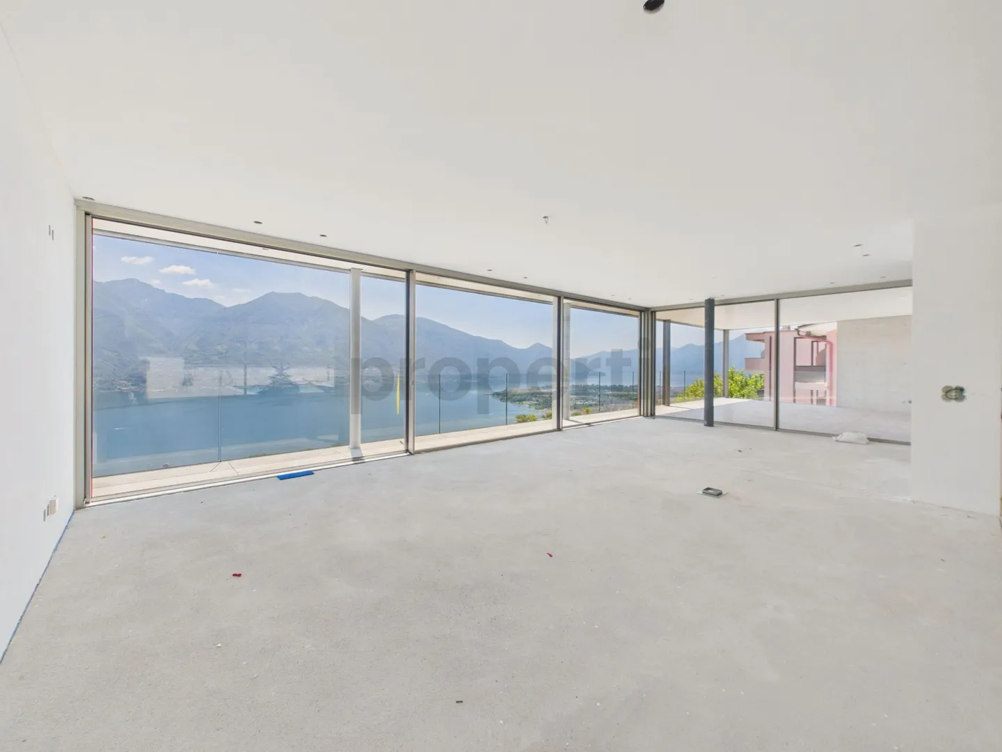 Modern penthouse 4.5 rooms with large balcony, Brione sopra Minusio - Photo 2 of 13