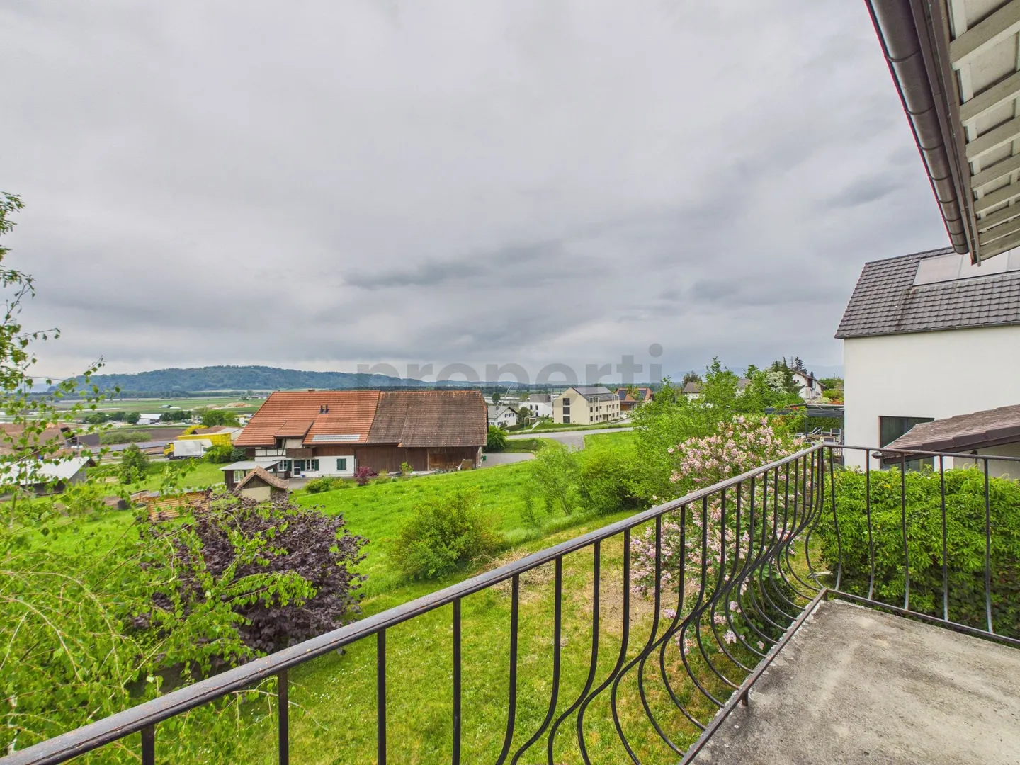 Charmante Wohnung mit Balkon - Foto 12 von 13