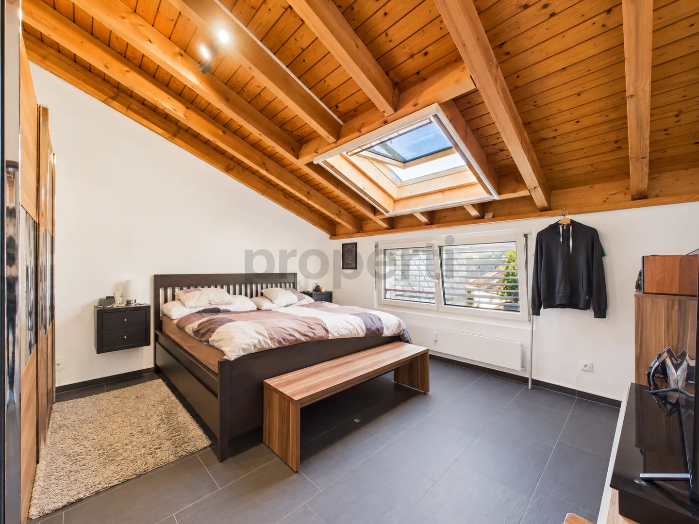 Exclusive Attic Penthouse with Dream Terraces - Panoramic View over the Rooftops - Photo 5 of 13