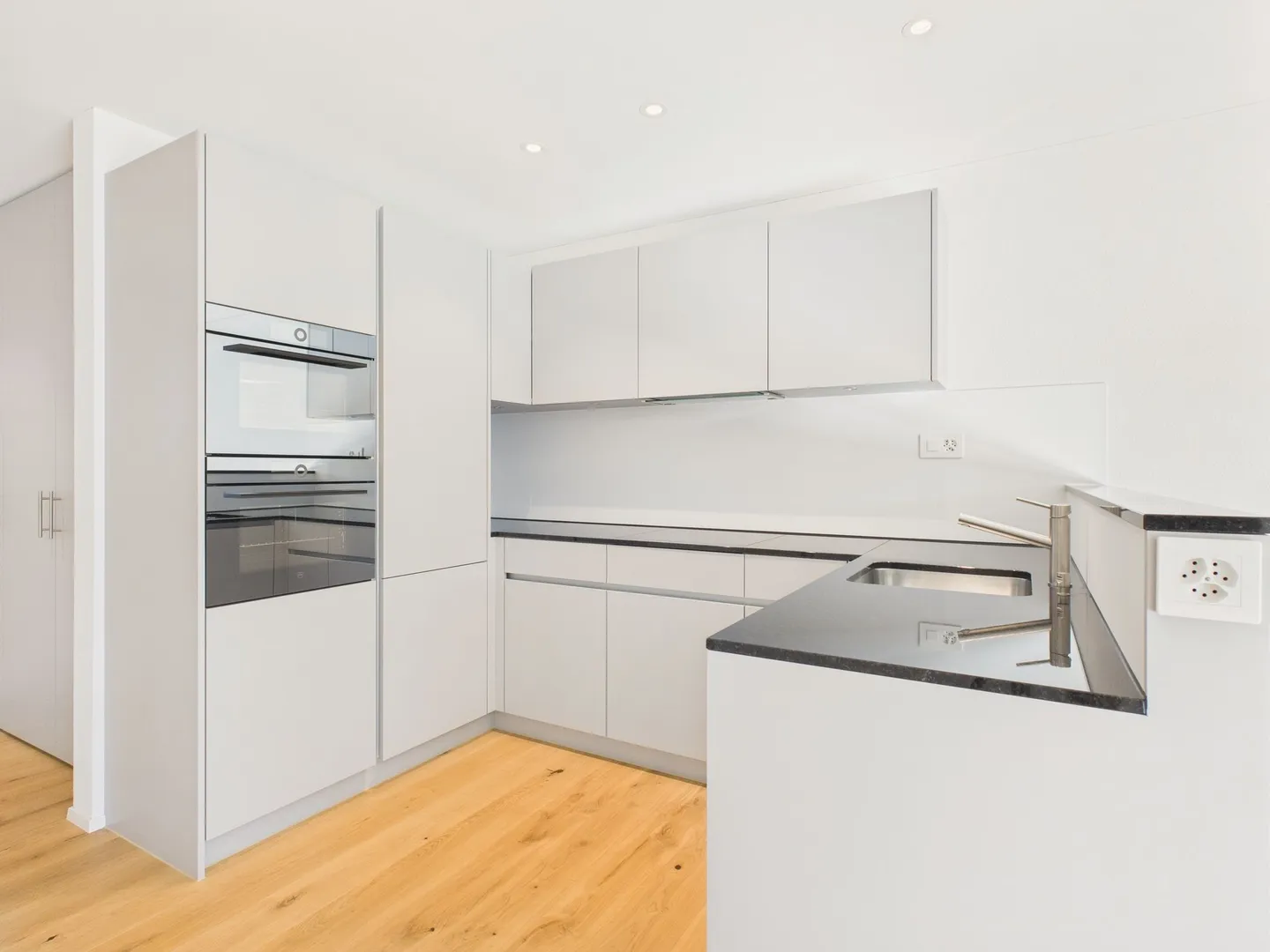 Neubau - Helle 3.5-Zimmer Wohnung in Pfäffikon ZH - Foto 4 von 12