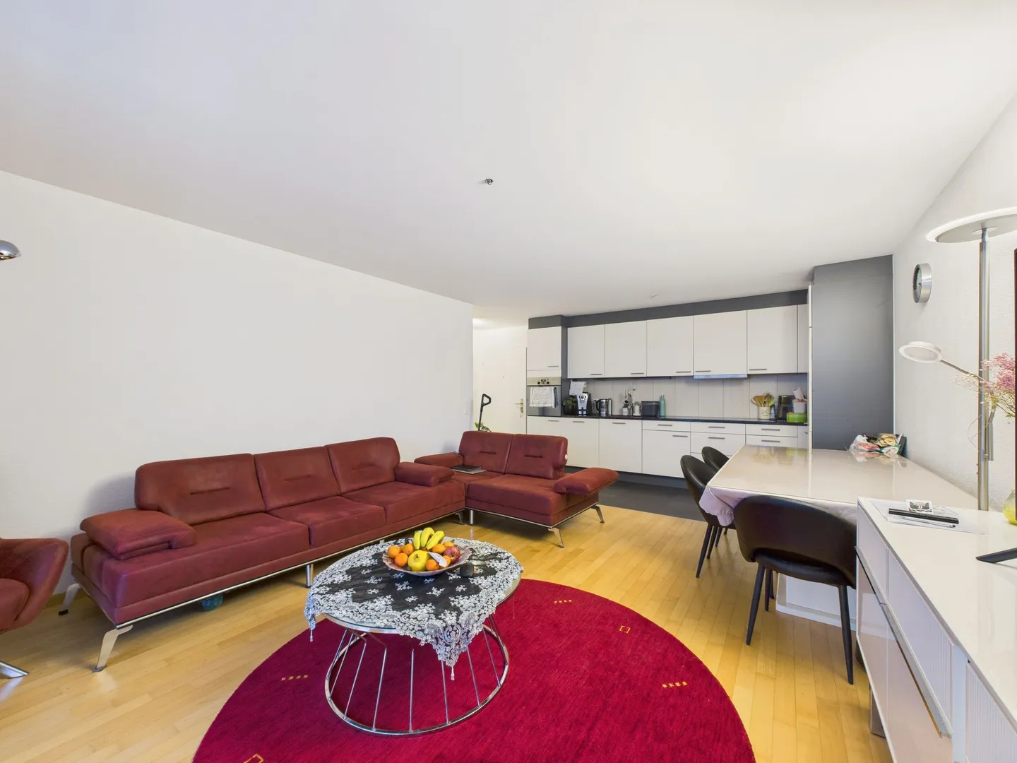 Appartement moderne de 3,5 pièces avec jardin privé ! - Photo 1 sur 10