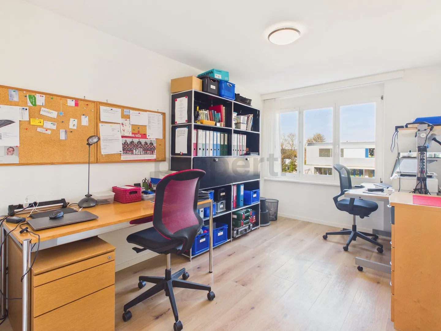 Appartamento familiare di 5,5 stanze con vista mozzafiato e posizione ideale a Villigen - Foto 8 di 12