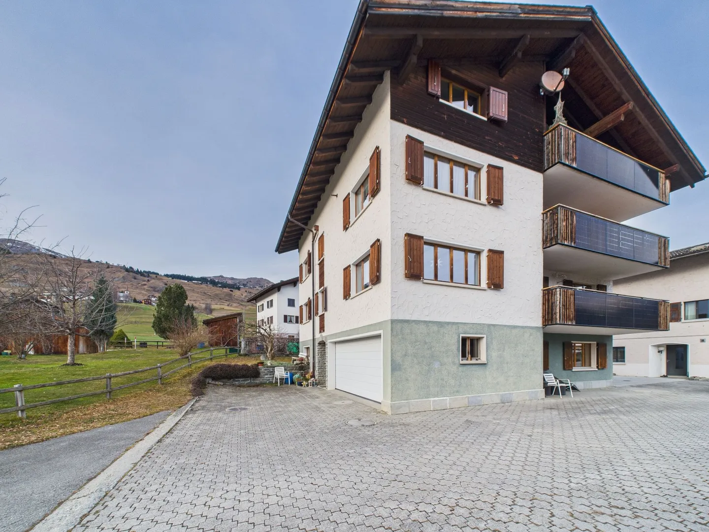 Neu renovierte 2.5-Zimmer-Wohnung mit Abstellraum und Keller, Degen - Foto 11 di 12