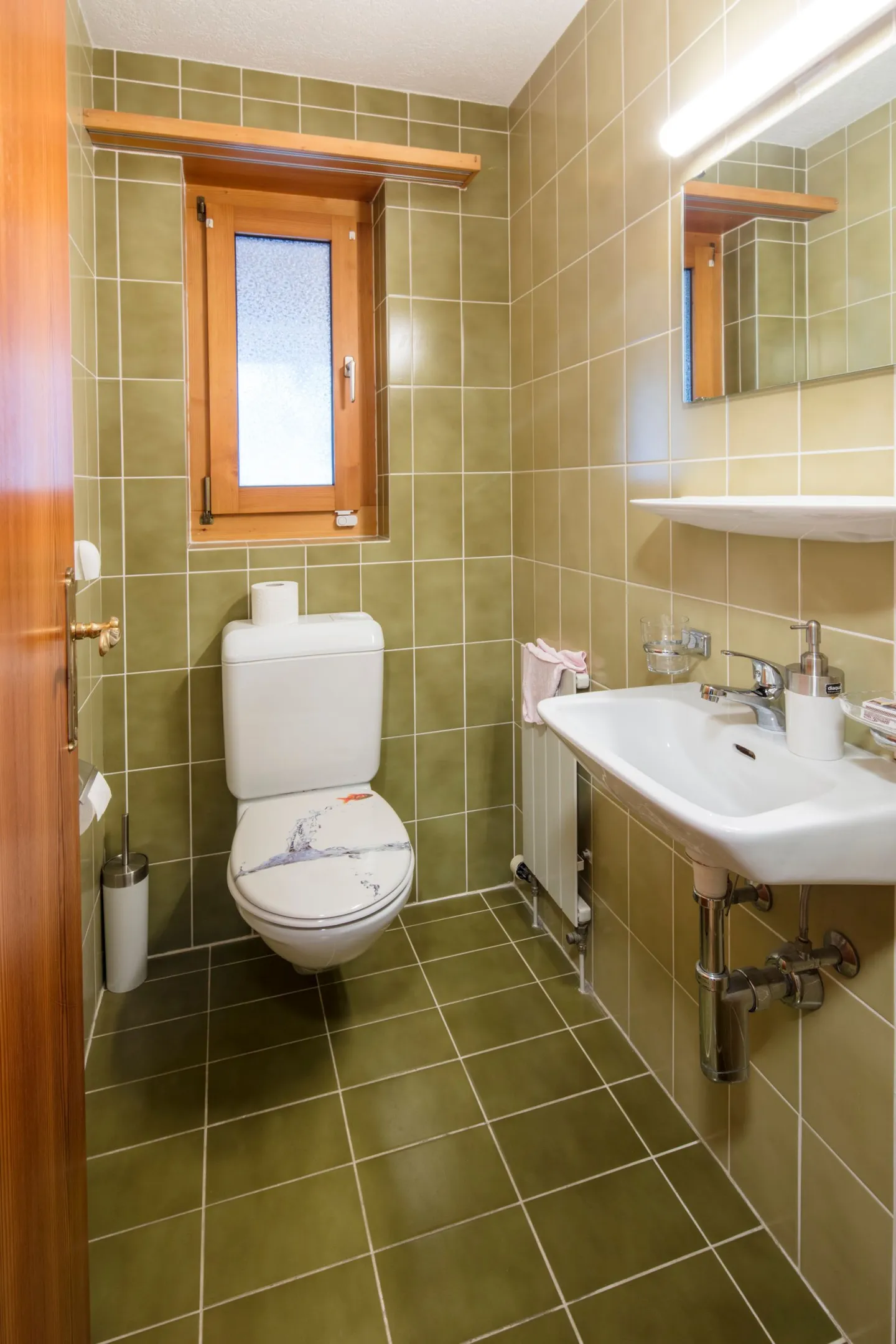 Ampio appartamento duplex di 5,5 locali con balcone a Ziefen - Foto 9 di 12