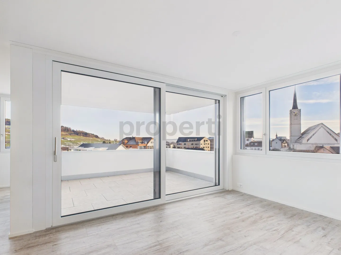 Appartement moderne de 2,5 pièces avec balcon à Rickenbach - Photo 1 sur 11