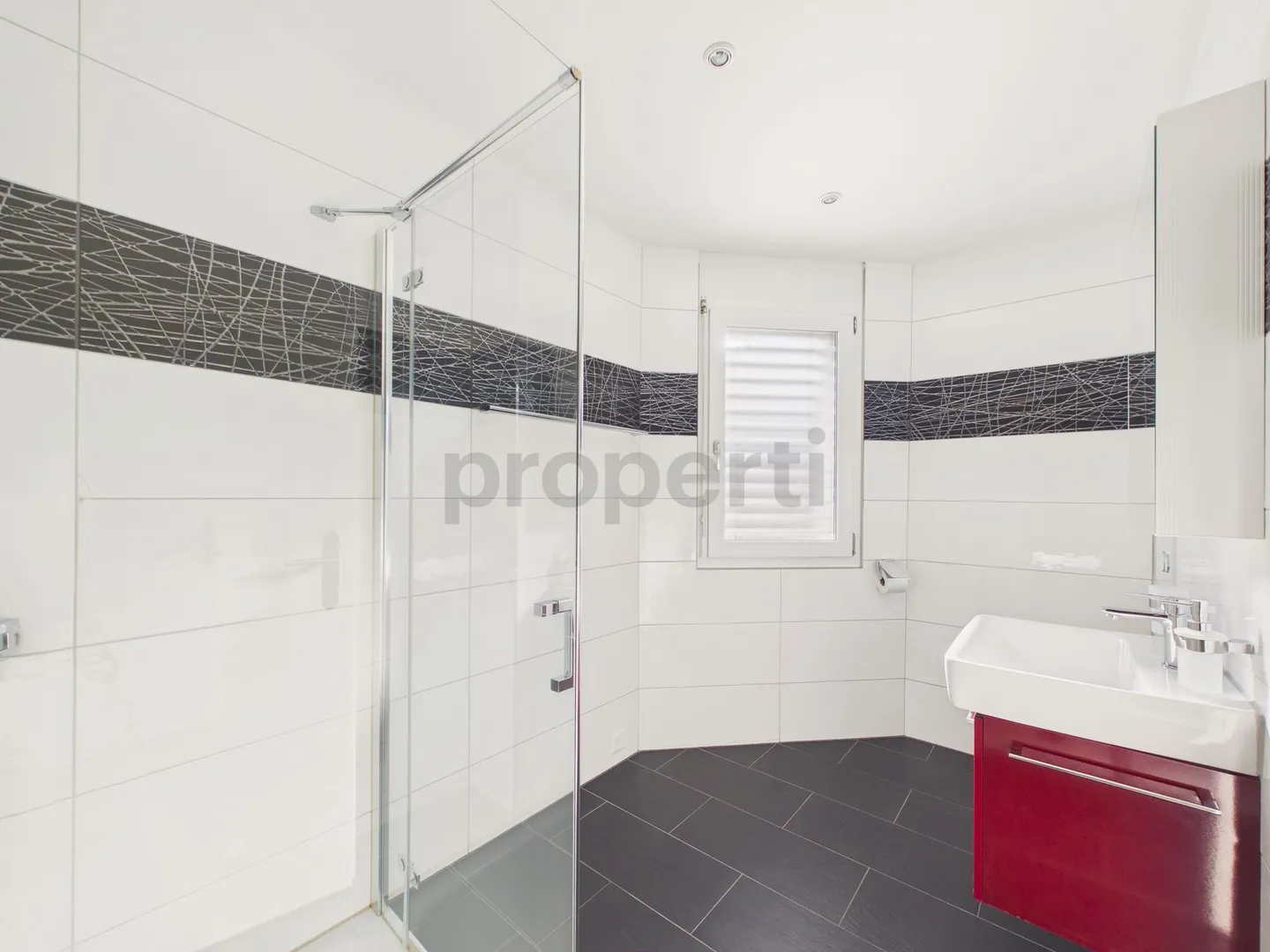 Modernes Apartment mit Lift in Egg - Foto 11 von 13