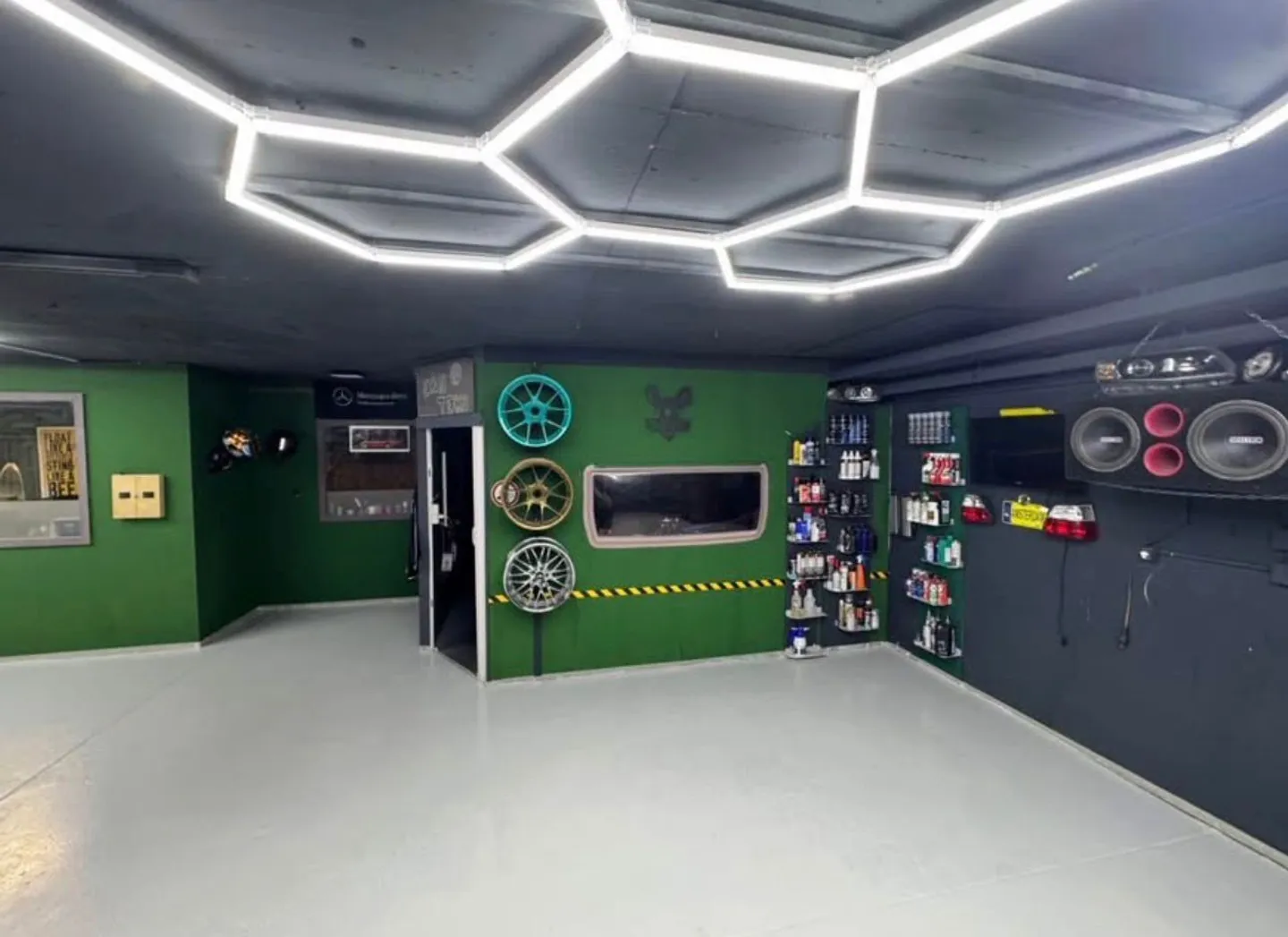 Commercial Space in Vilters-Wangs - Photo 2 of 6
